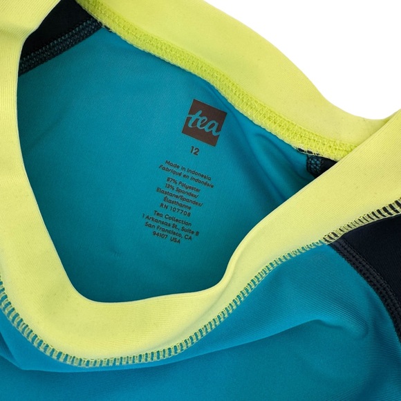 NWT Tea Rash Guard - Picture 2 of 4
